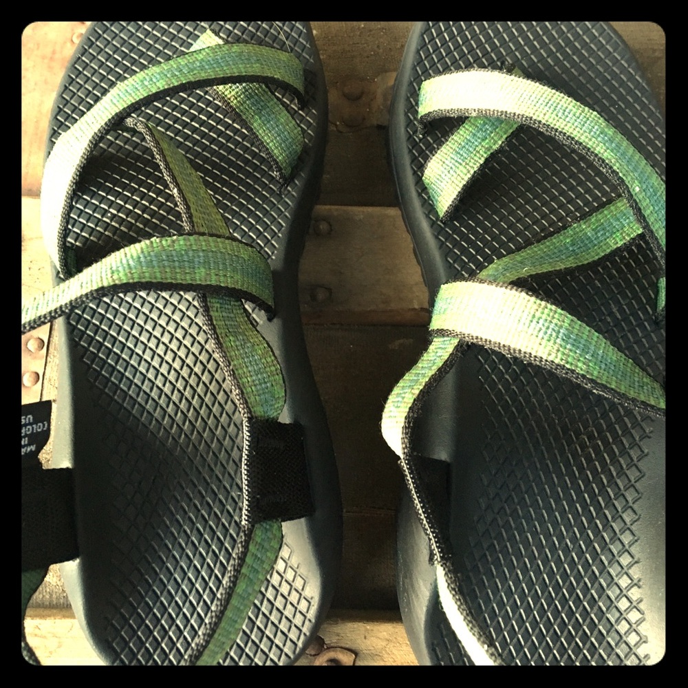 Chaco Green Hiking Camping sandals shoes